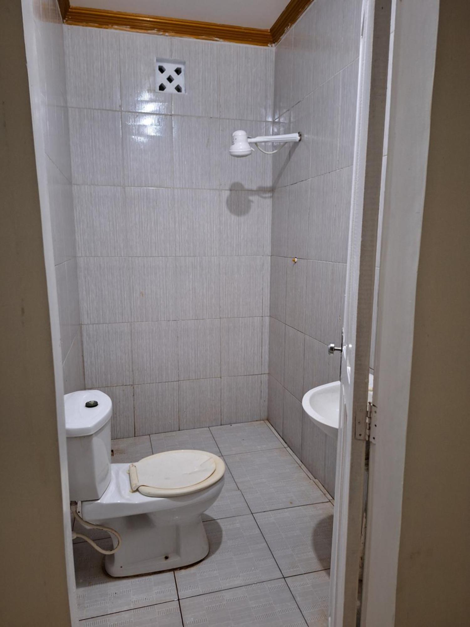 Quarto Triplo Com Banheiro Em Pousada E Restaurante Манаус Екстериор снимка